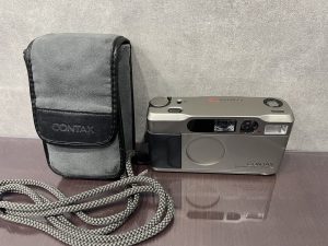 【カメラ】CONTAX　T2　Carl Zeiss Sonnar　チタンシルバー